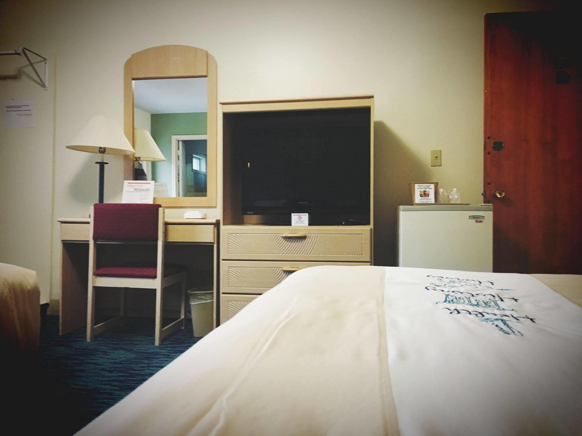 Bluebird Spa City Motor Lodge Saratoga Springs Dış mekan fotoğraf