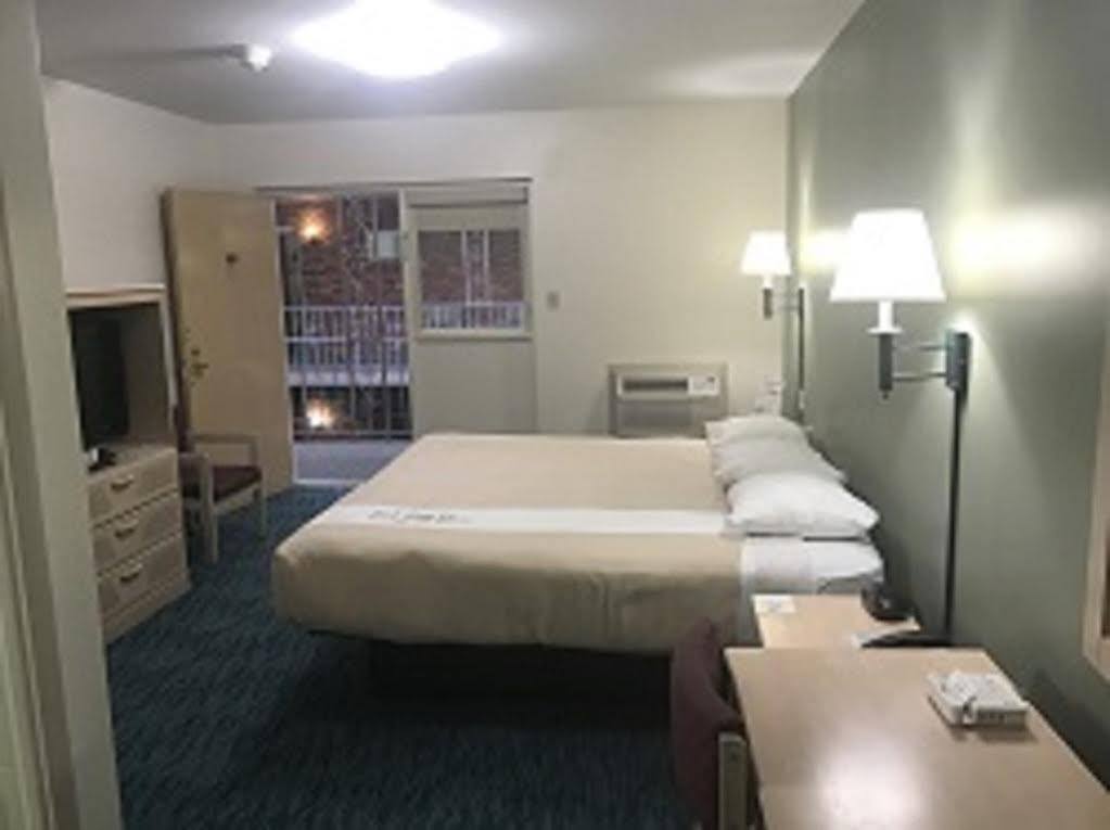 Bluebird Spa City Motor Lodge Saratoga Springs Dış mekan fotoğraf